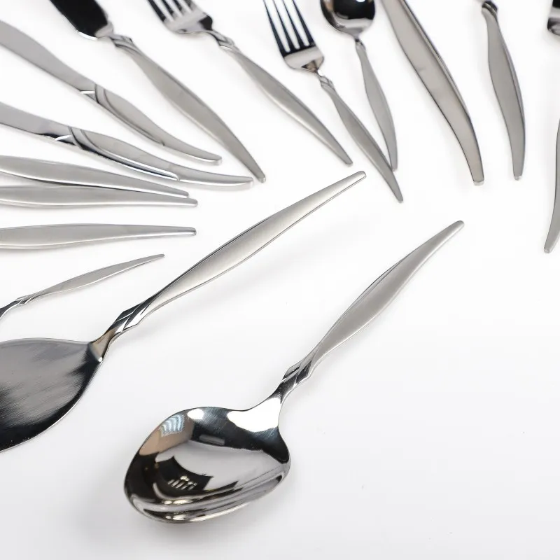 Coffret Ménagère 125 Pièces en Inox 18/10 Aricha - ABM