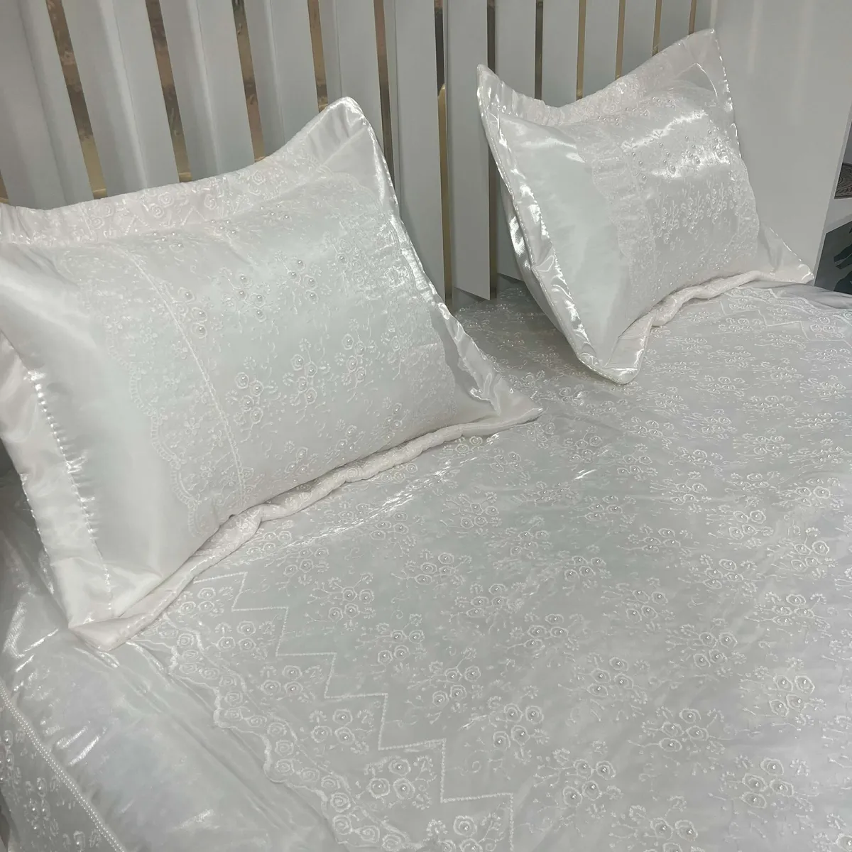 Parrure de lit mariage Blanc 3PCS avec strass - MARIAGE1