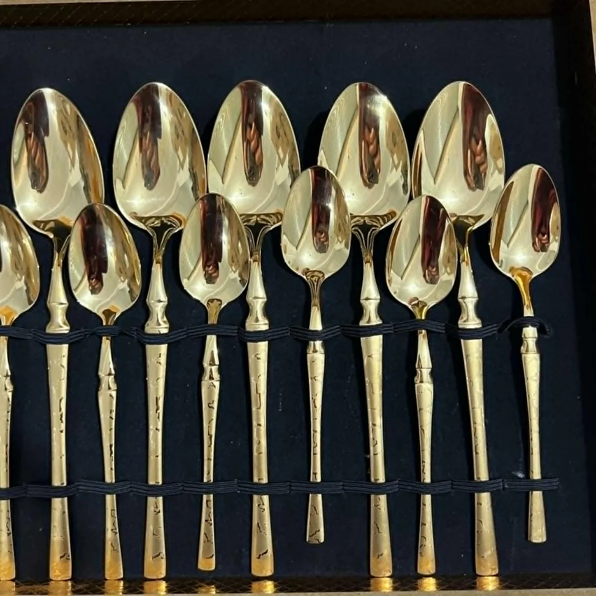 Coffret ménagère inox 24pcs ELG6-1 - Doré