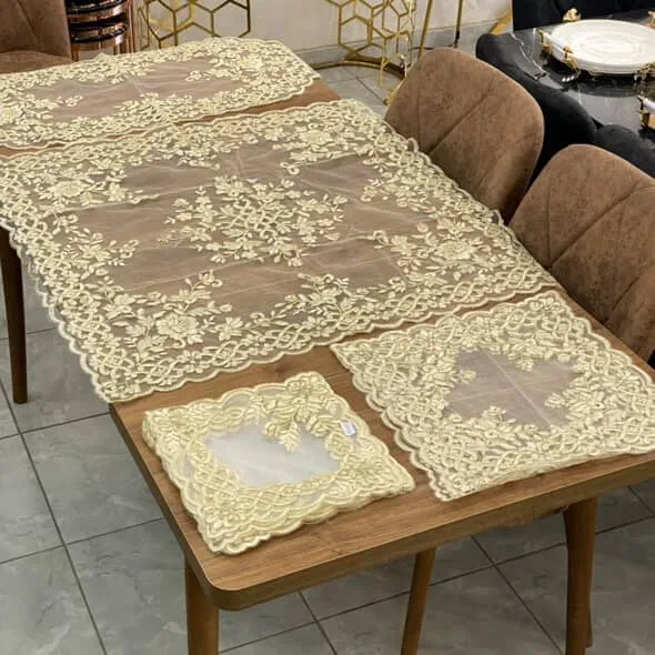 Lot de 16 Nappes de Table – Dentelle Florale NAPPE-01