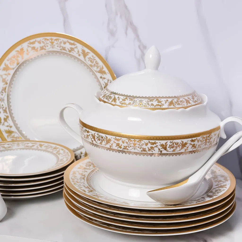 Service à Table 72 Pièces en Porcelaine Florence M3- Rond