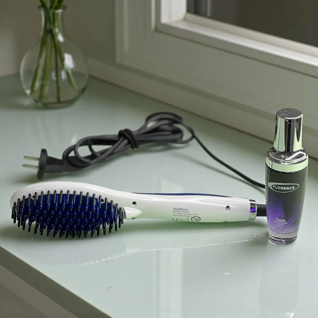 Brosse à cheveux avec serum Florence HK449-1 - 50W - Bleu