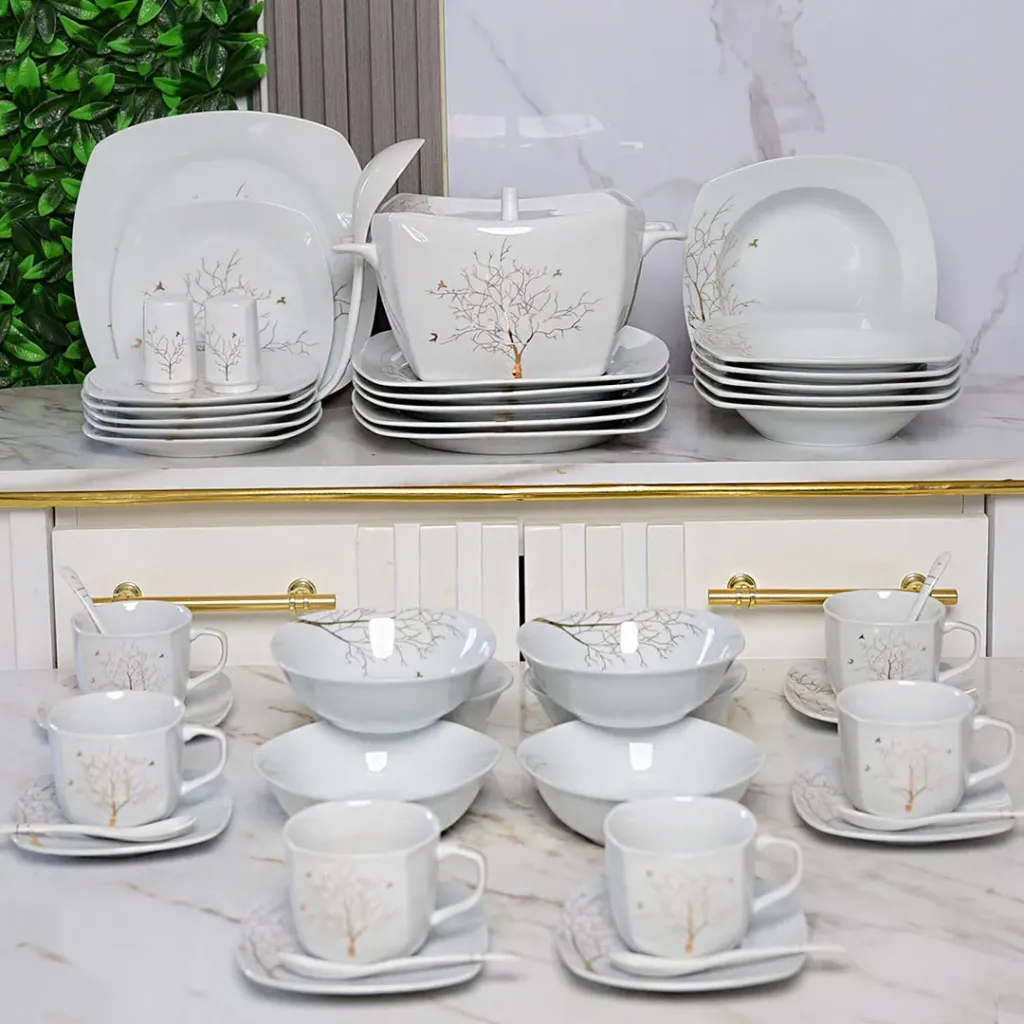 Service De Table 47 Pièces en Porcelaine Florence - G2240