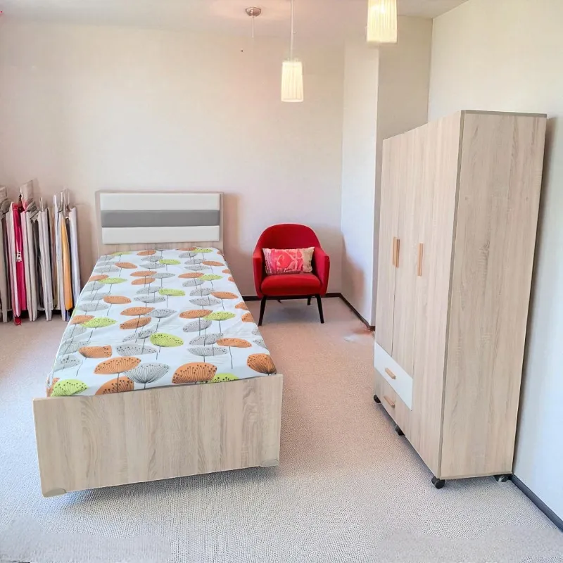 chambre enfant 3 portes