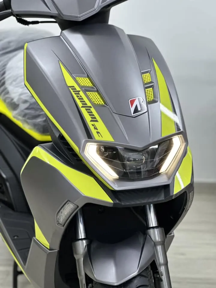 Moto  Phantom RC Z1  Jaune