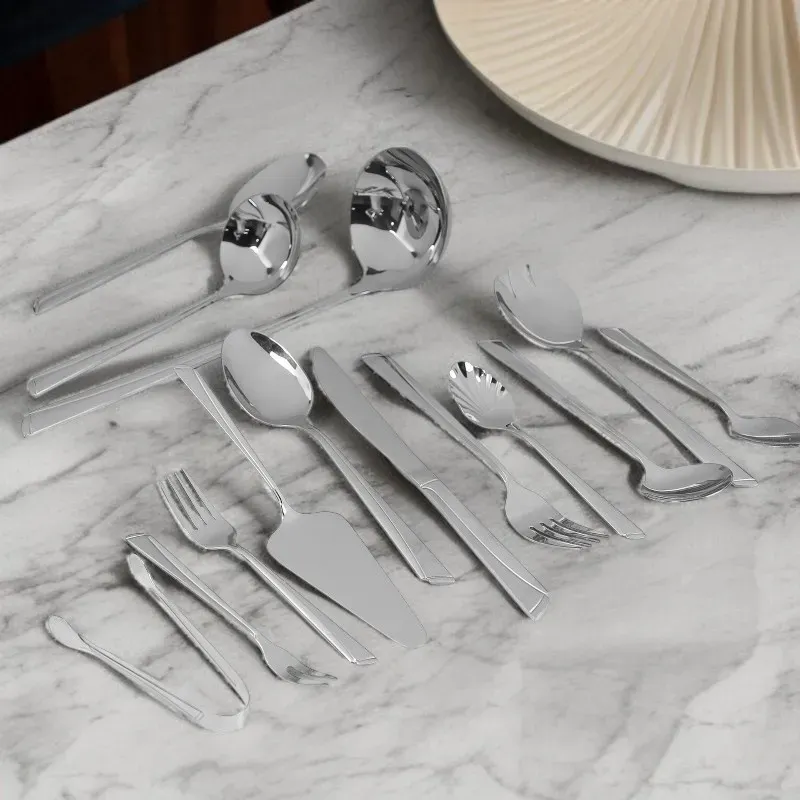 Coffret Ménagère 72 pièces Lines  en inox 18/10 - Silver