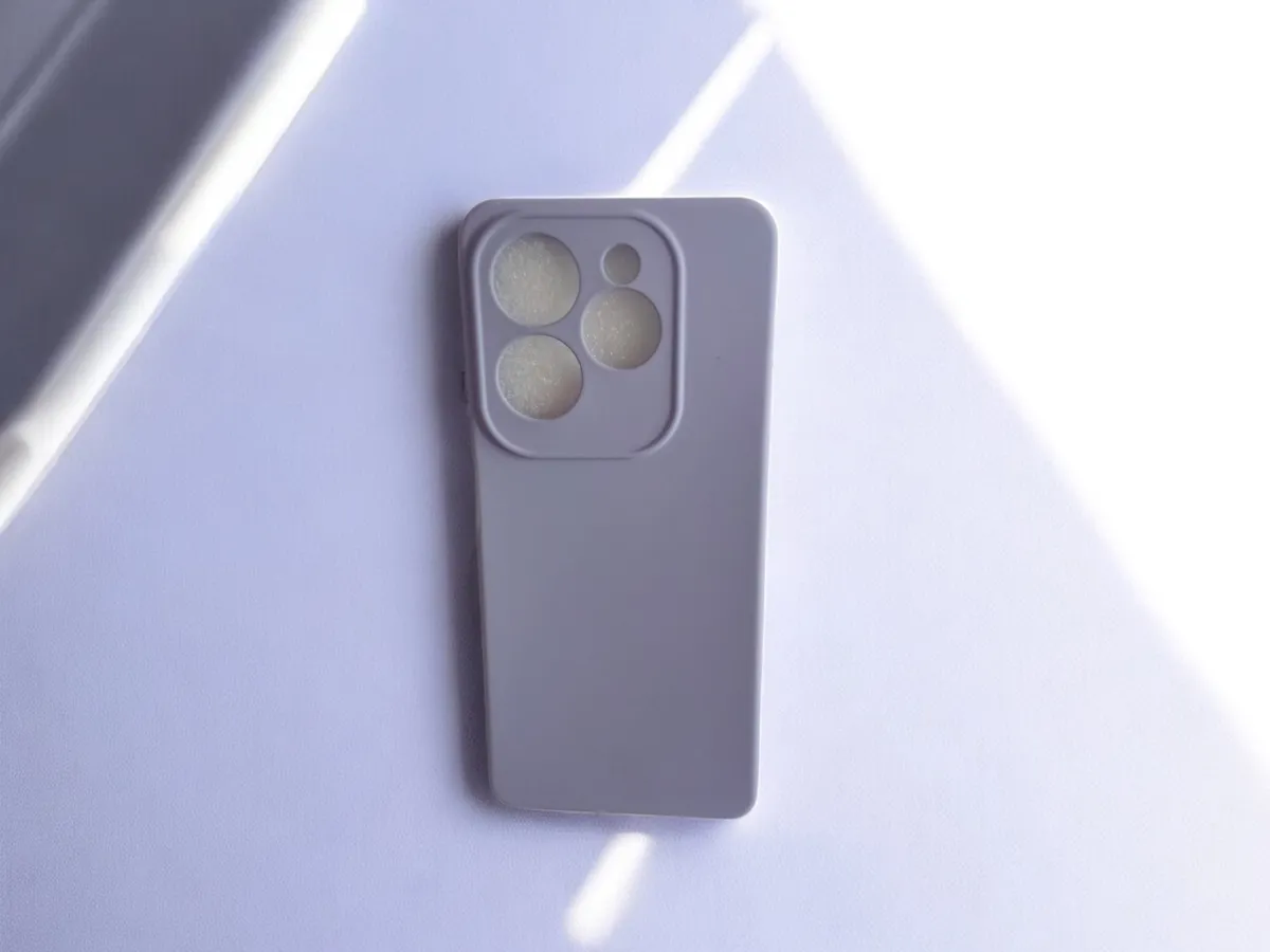 coque silicone pour Infinix Hot 40