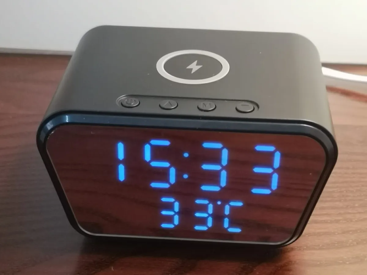 Réveil Numérique LED  avec Affichage Température