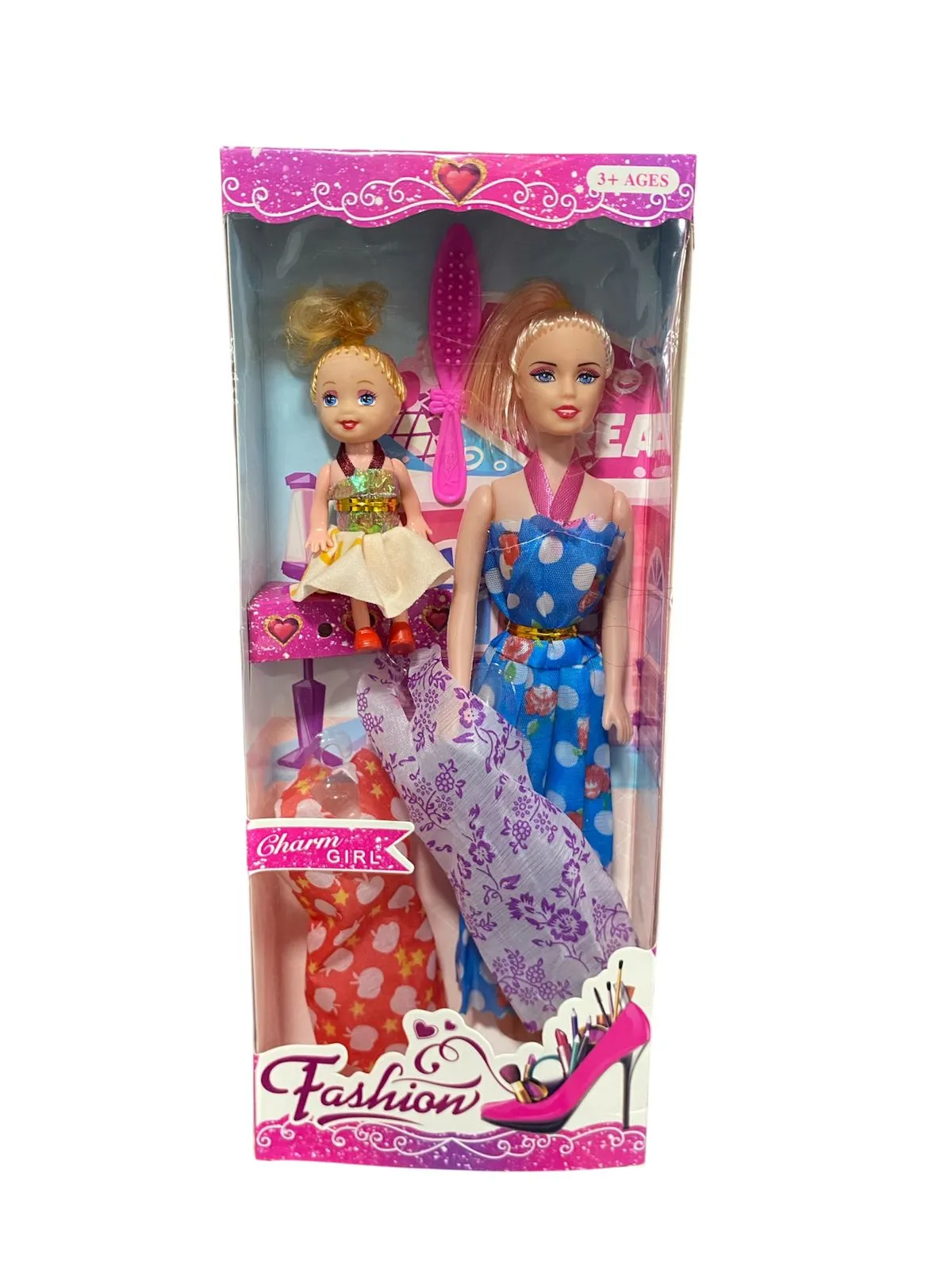 FILLE CHARME POUPÉE