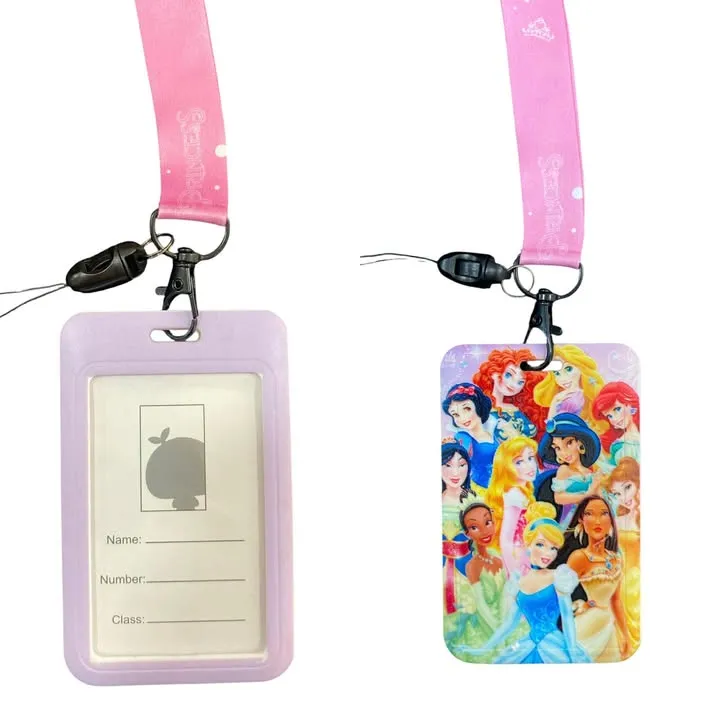 BADAGE AVEC RUBAN FANTAISIE DISNEY REF 8300