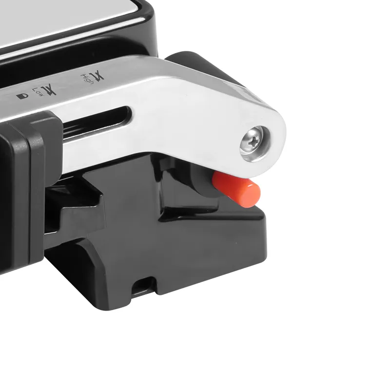 Appareil de Cuisson Panini Lexical  LSM-2570