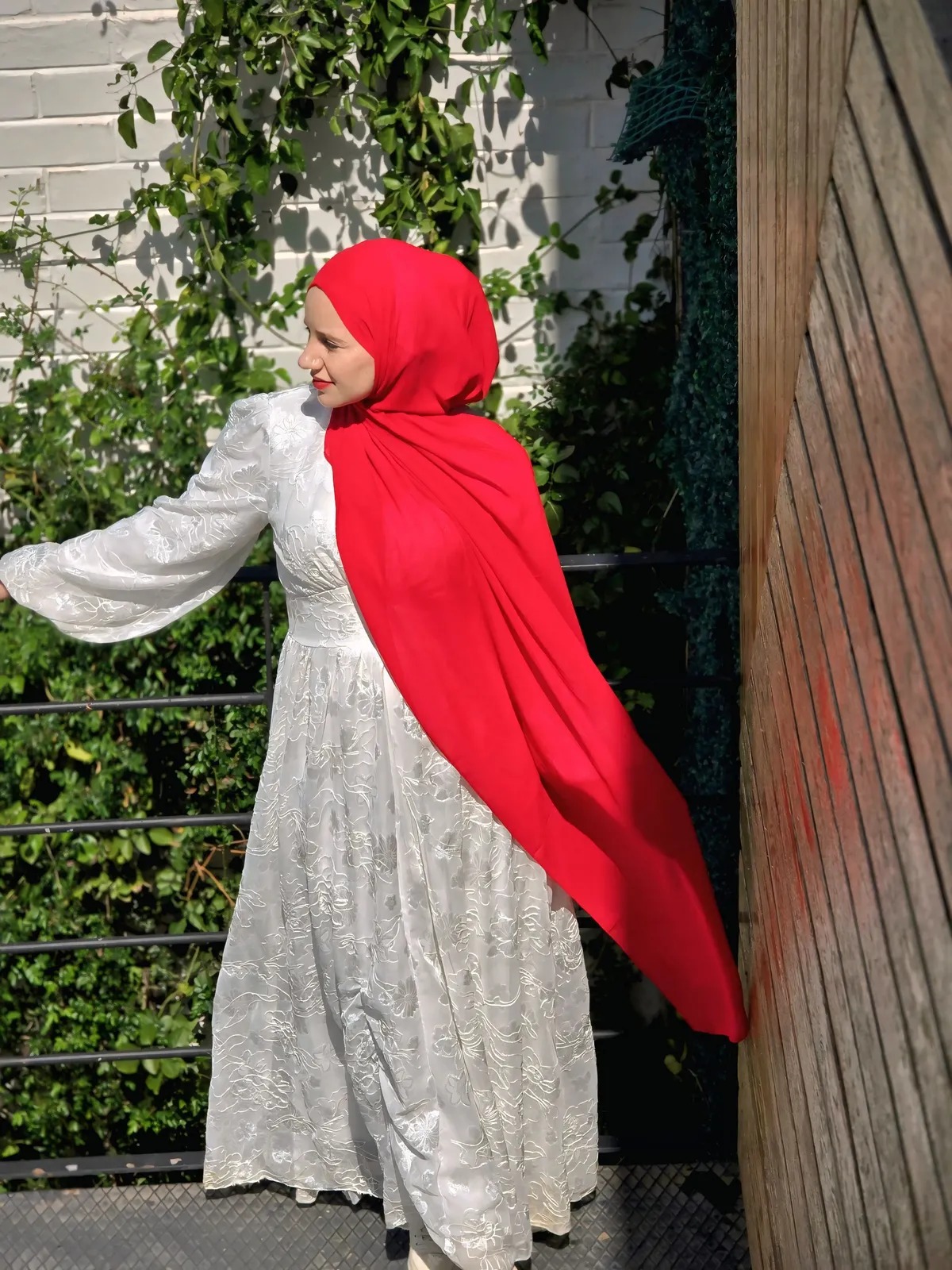 Hijeb Chiffon Red Classic