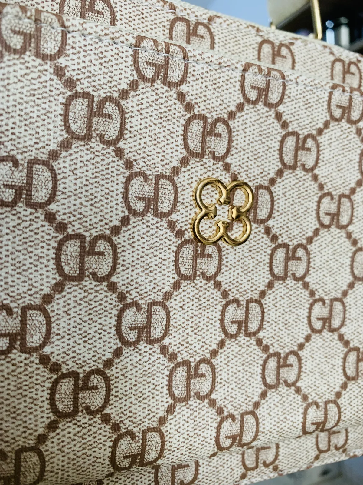 Sac à main modele chic en Beige