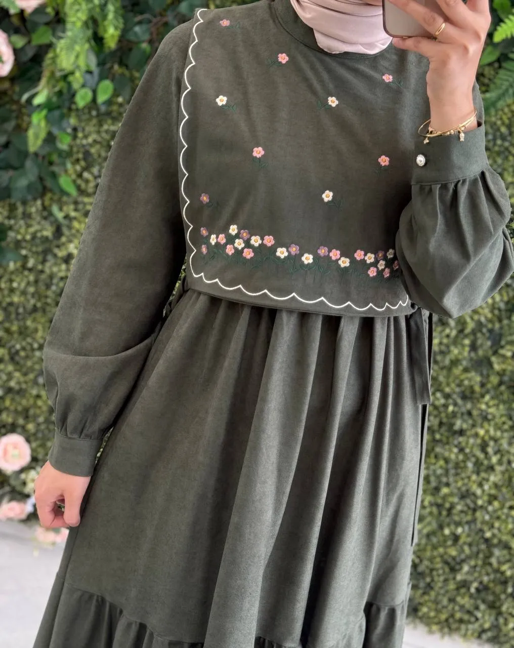 Robe dain avec touche fleuré 2pc - Vert