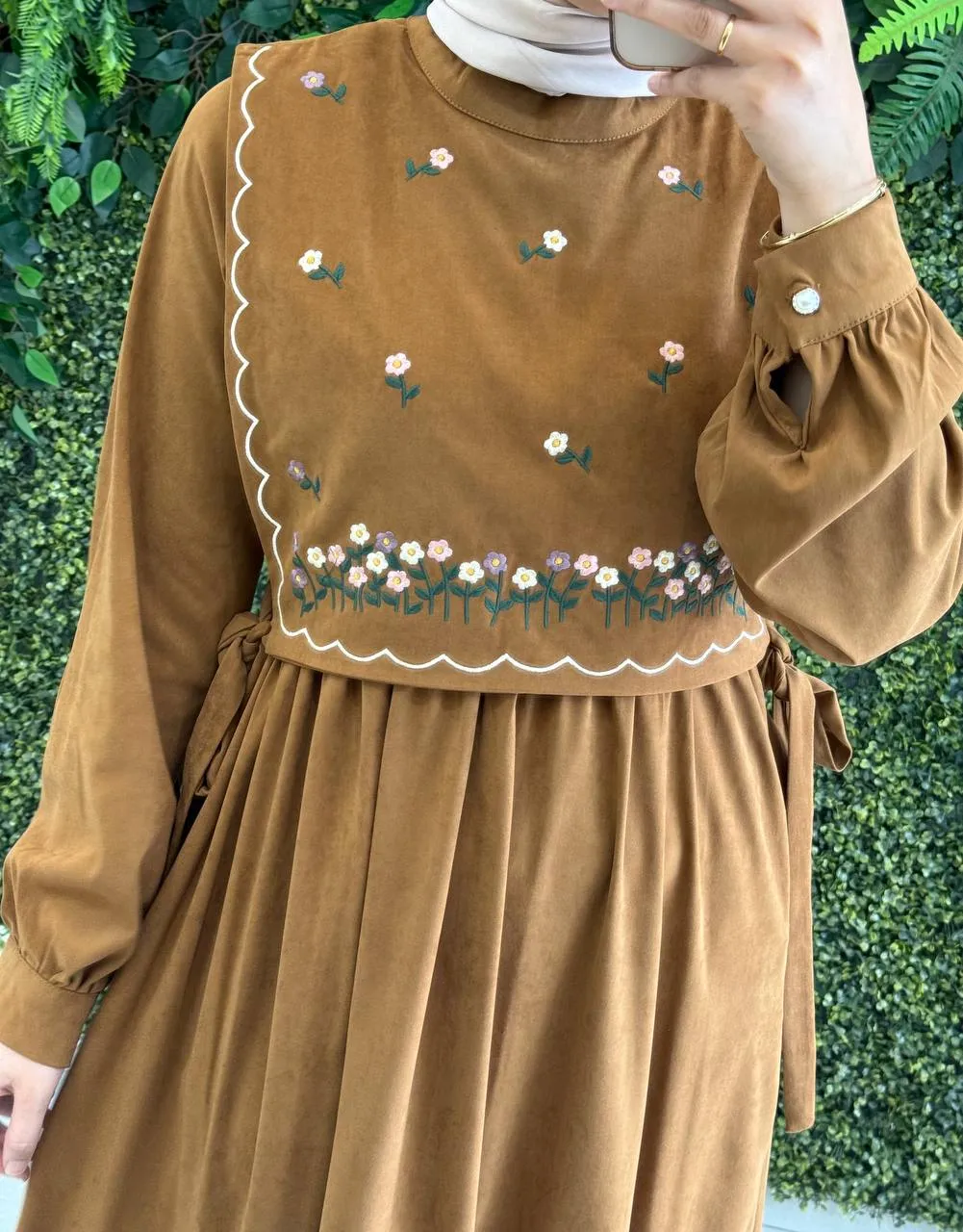 Robe dain avec touche fleuré 2pc - Caramelle