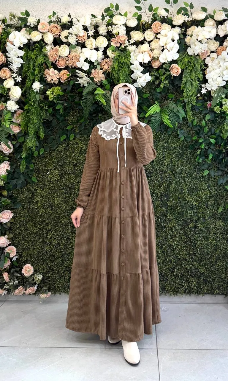 Robe Gatifa beige