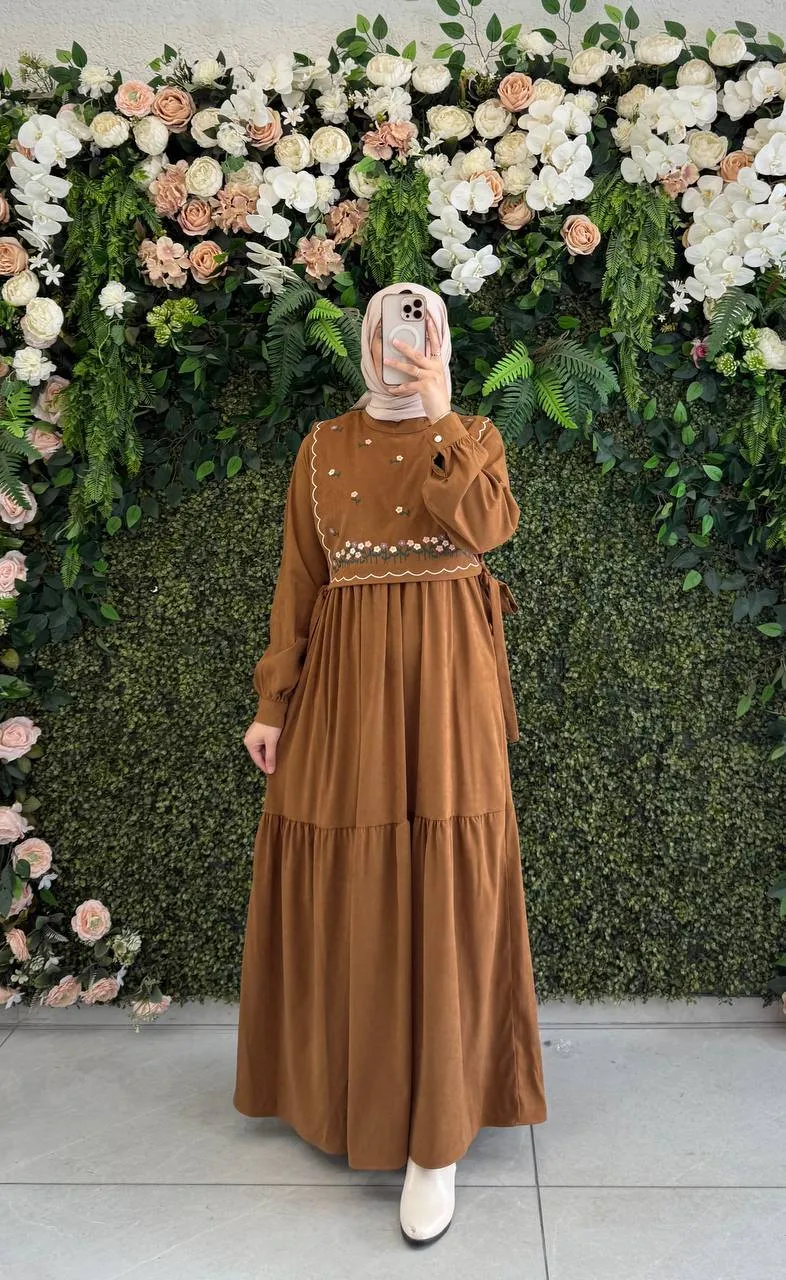Robe dain avec touche fleuré 2pc - Caramelle