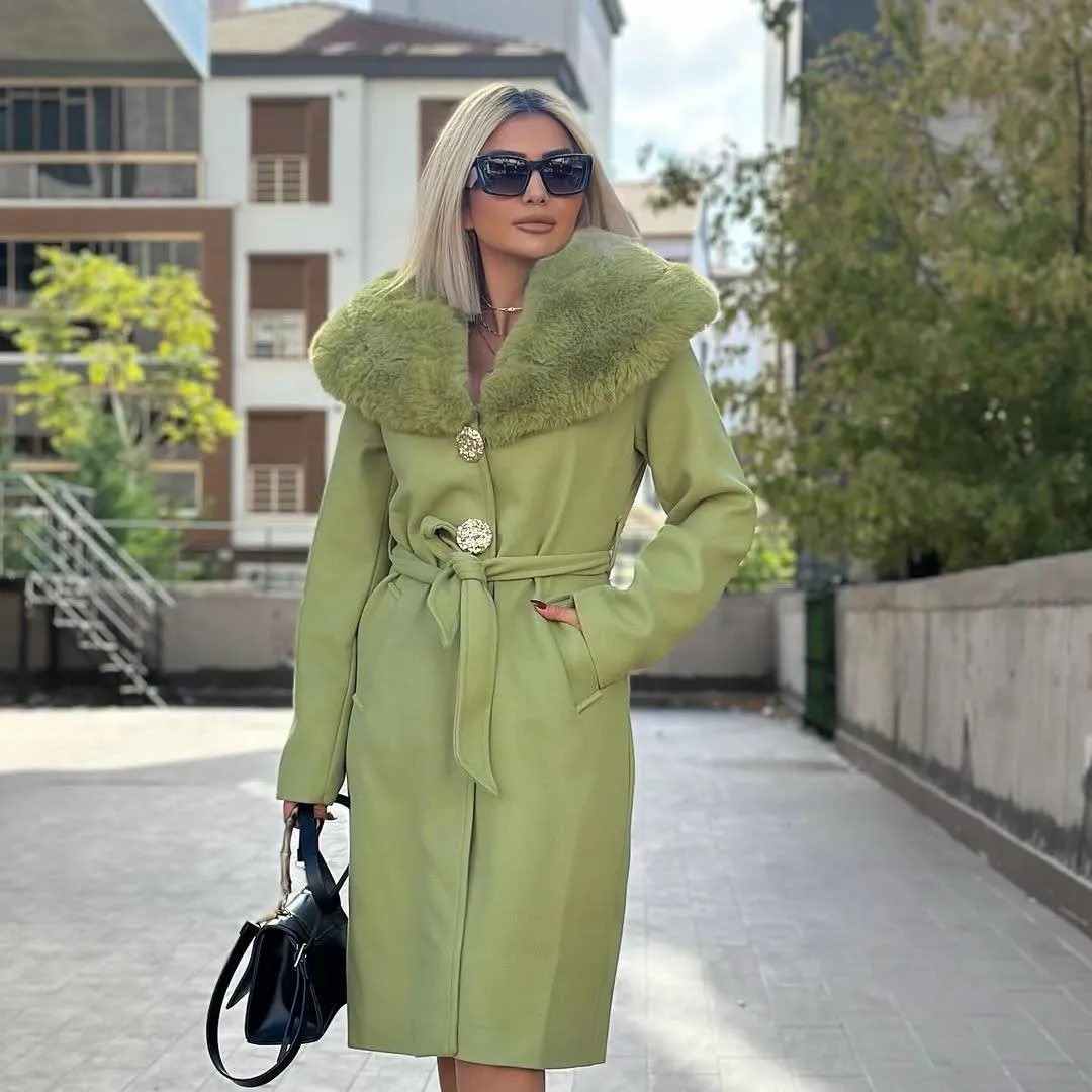 Manteau cachemire avec fourrure - Vert pistache