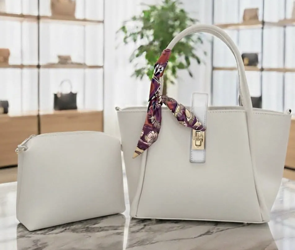 Sacs a main - SAC_trousse