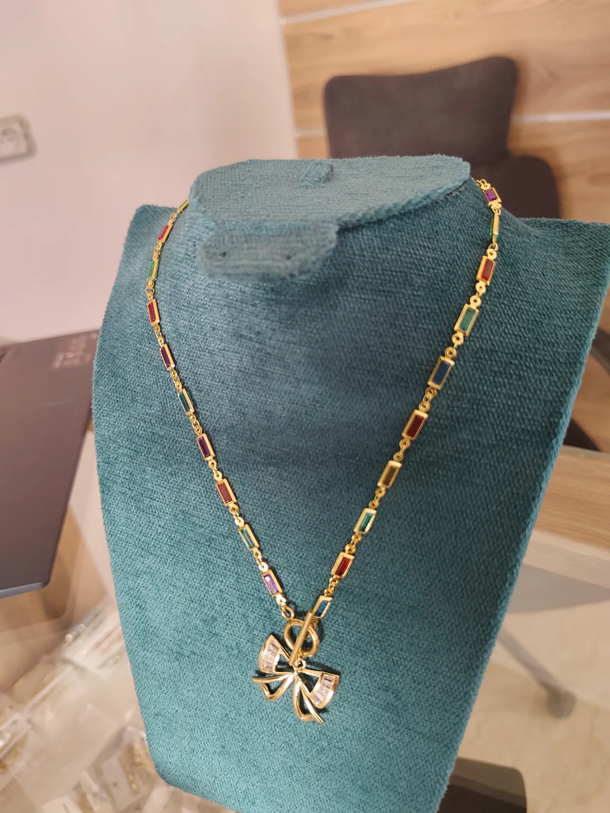 Colliers en acier inoxydable multicolores CA-MC