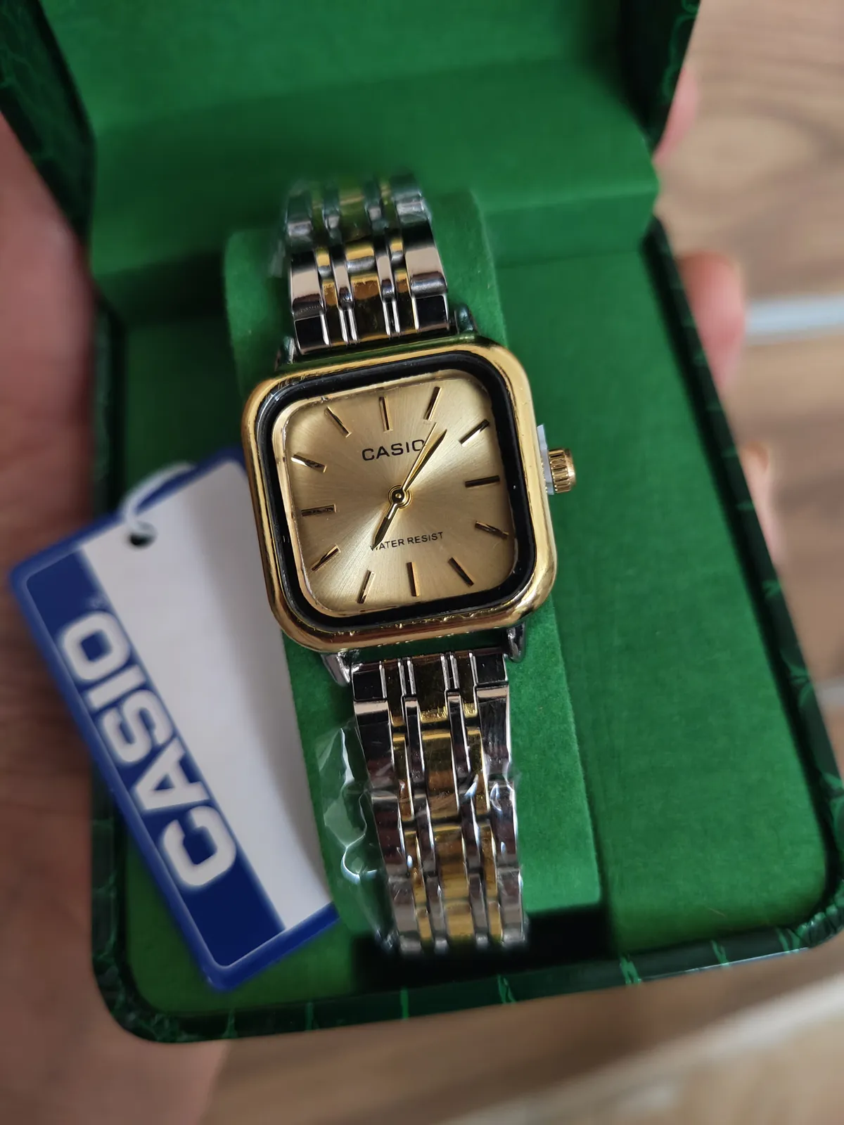 Montre CASIO doré argent - MON-CAS-DA