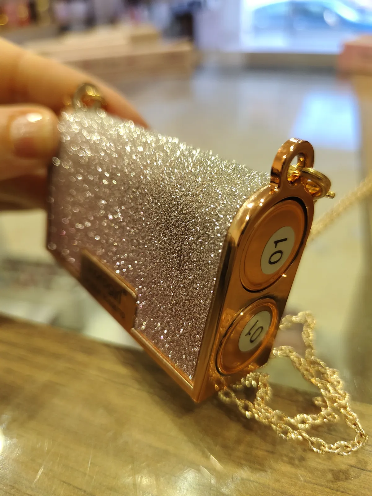 2 rouges à lèvres dans un sac de prestige RG-SAC