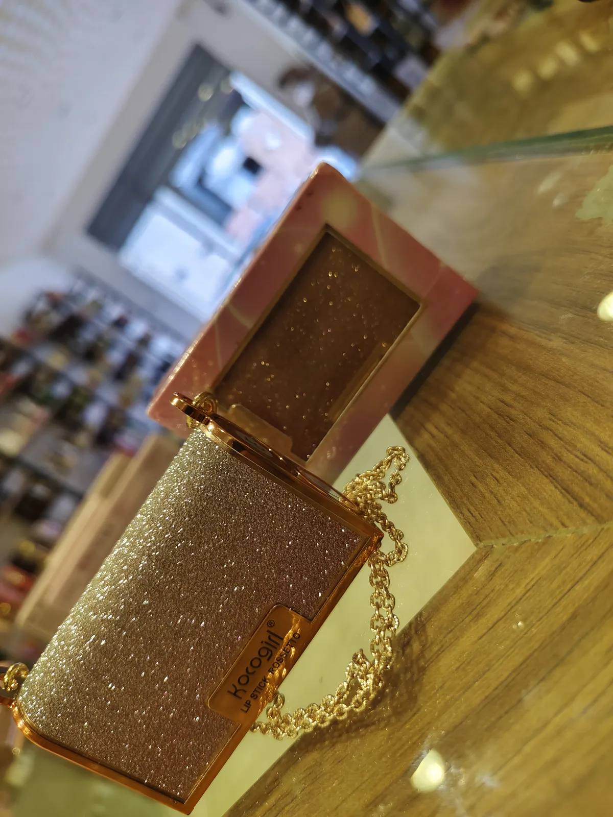 2 rouges à lèvres dans un sac de prestige RG-SAC