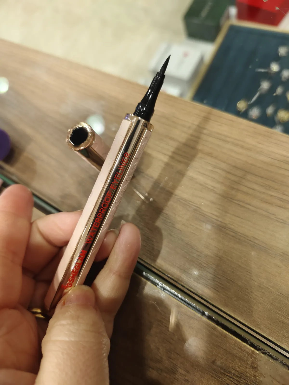 Eyeliner waterproof sheglam EYL-SH