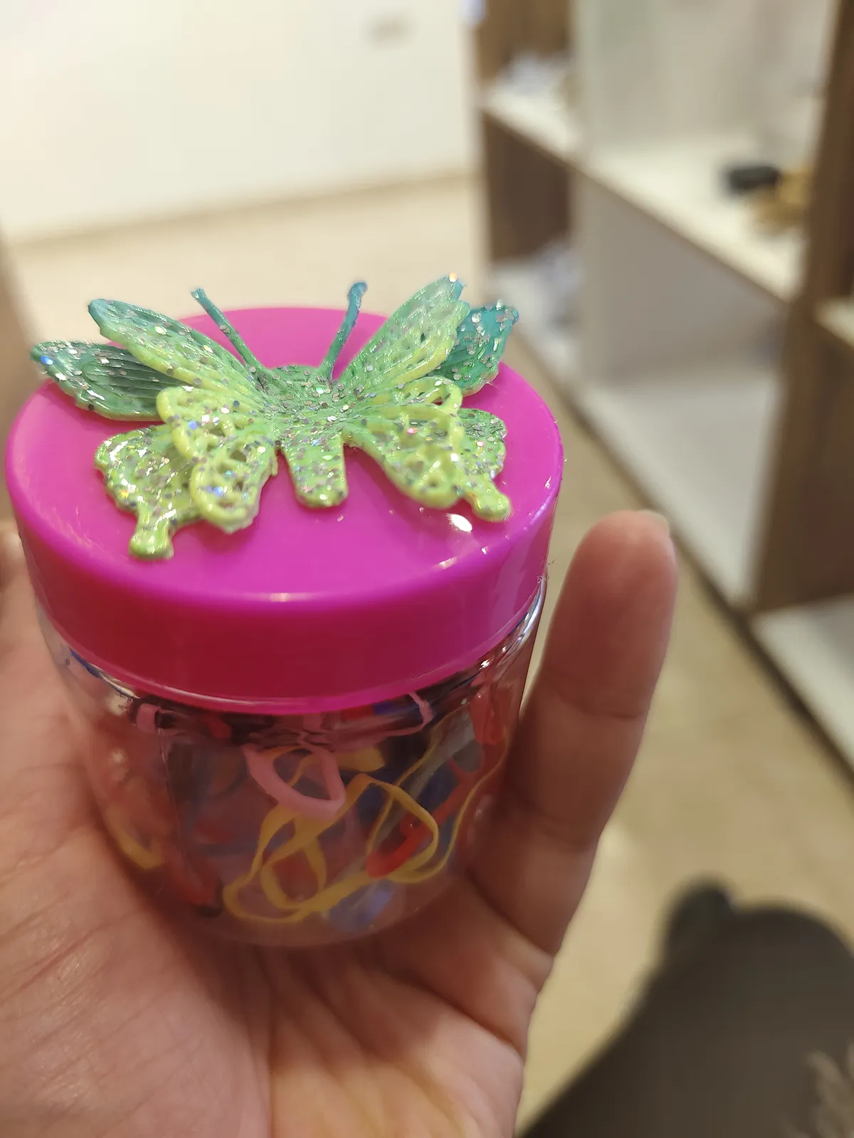 Boîte des élastiques cheveux BE-CH