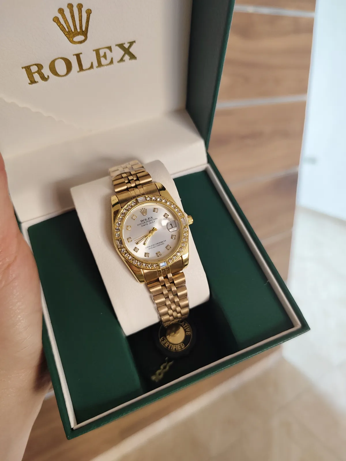 Montre ROLEX dorée - MON-ROL10