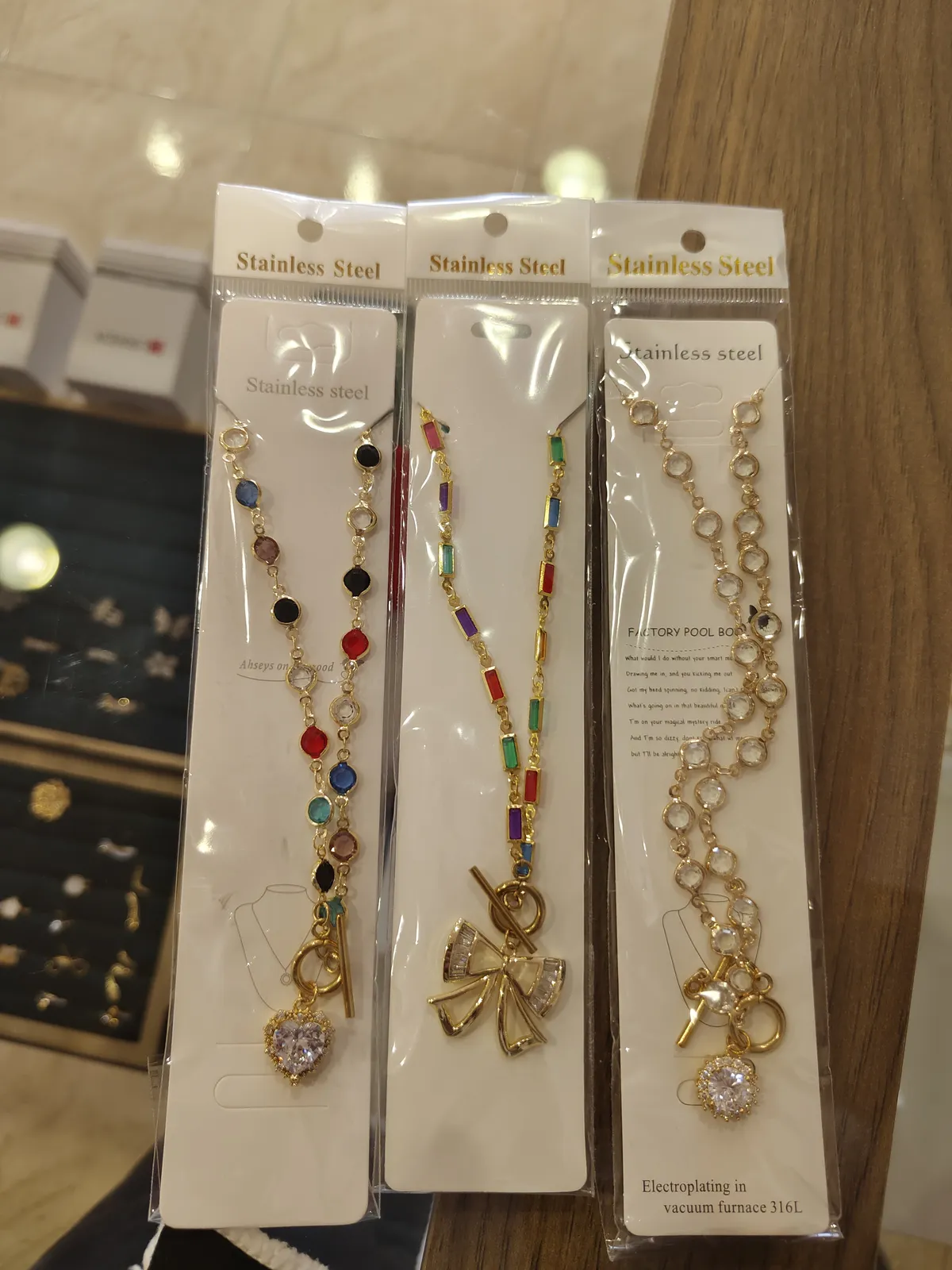 Colliers en acier inoxydable multicolores CA-MC